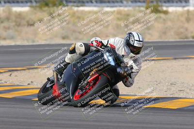 media/Nov-28-2022-Moto Forza (Mon) [[c5a51e62ca]]/A Group/Session 3 (Turn 16)/